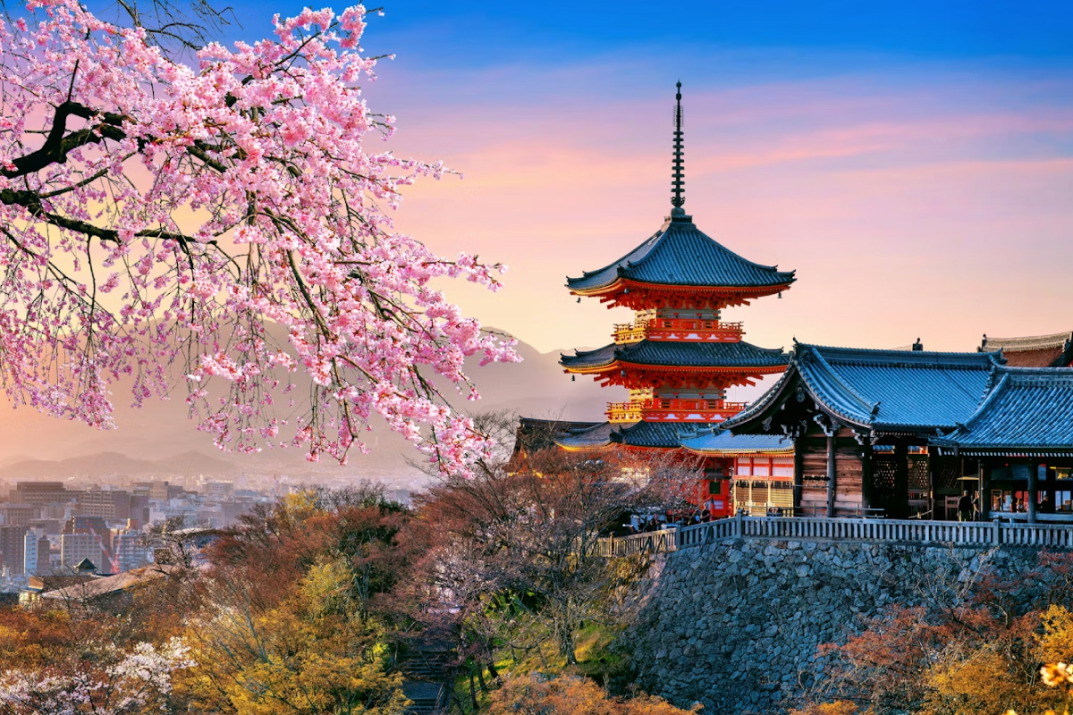 Japan Romantic Luxe Escape